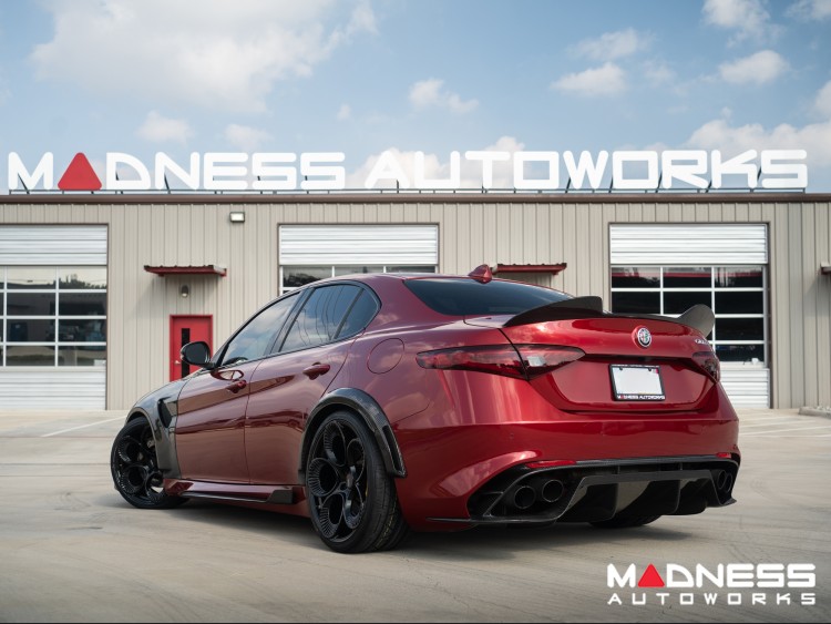 Alfa Romeo Giulia Wheel Arch & Sill Guards Combo Pack (Black, Matte Finish)